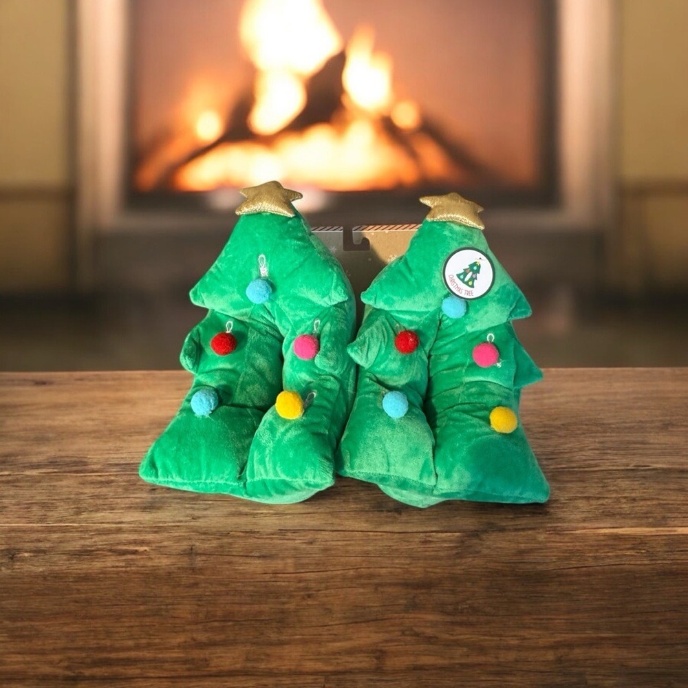 Fuzzy Babba Christmas Tree Ladies Slippers SZ XS/S‎ 5-6 NEW